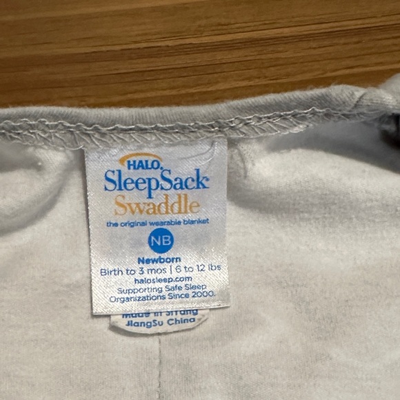 Halo Animal Print and Wave Kids Sleep Sacks - White and Gray (2 Pack) - Picture 7 of 15